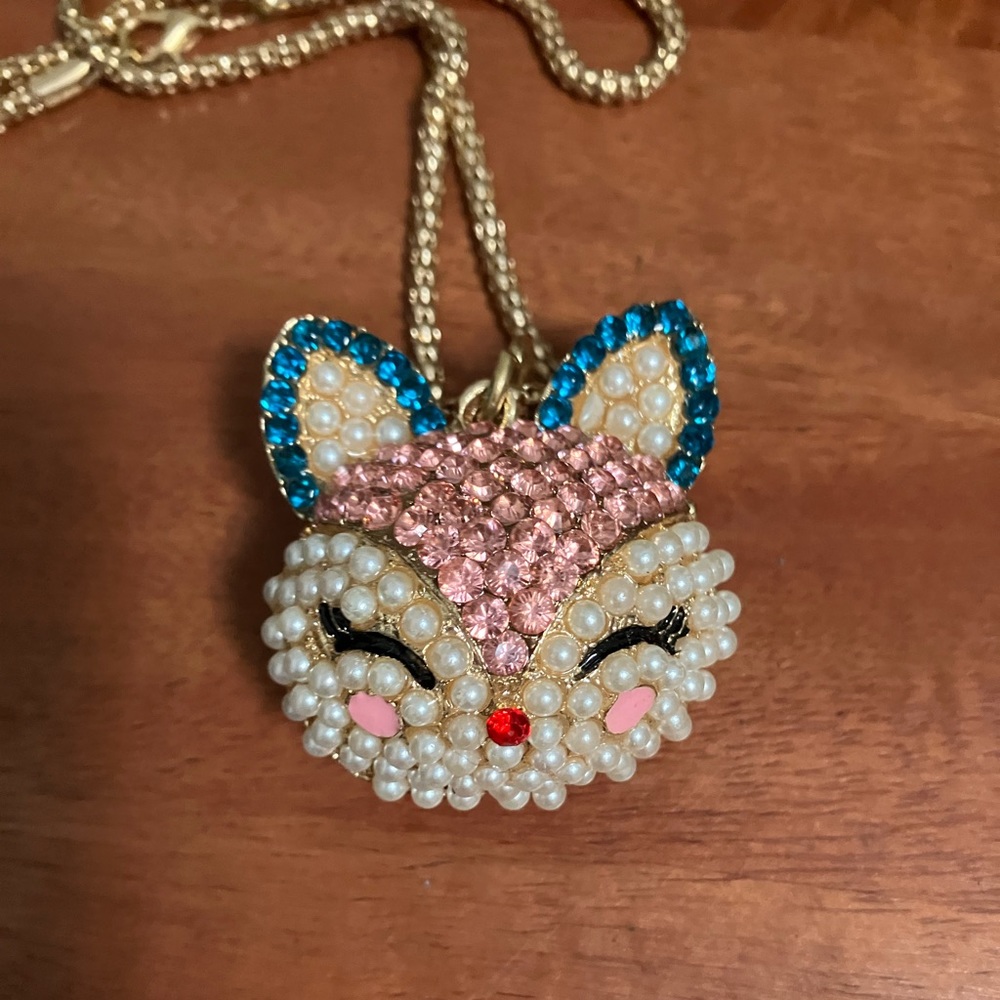 Rhinestone fox pendant